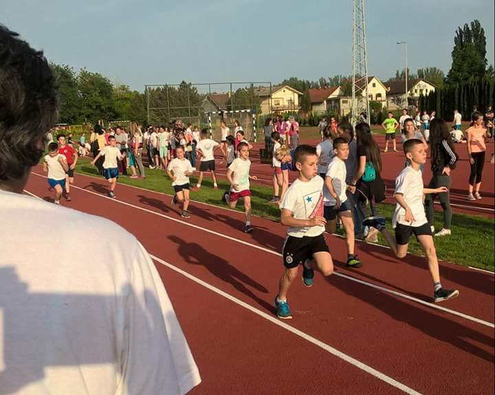 FB_IMG_1494777504572